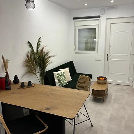 Myrovolos Apartments Chios Town Exterior photo